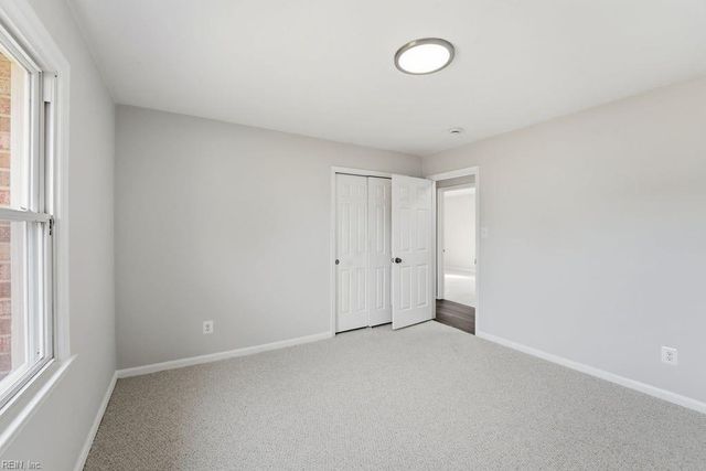 2617 N Elizabeth Harbor DR, Chesapeake, VA 23321