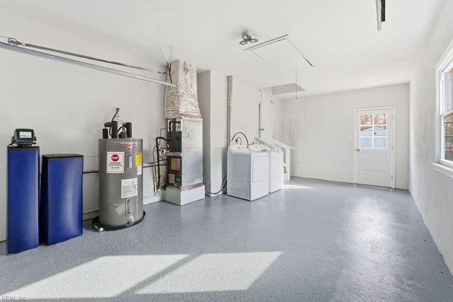 2617 N Elizabeth Harbor DR, Chesapeake, VA 23321