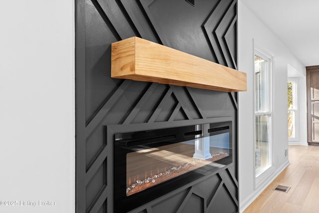 508 Nickleby Way, Louisville, KY 40245