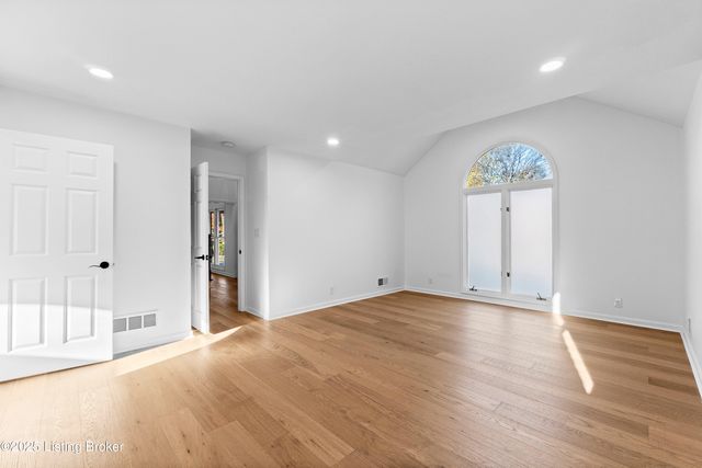 508 Nickleby Way, Louisville, KY 40245