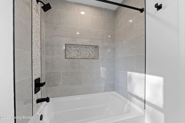 508 Nickleby Way, Louisville, KY 40245