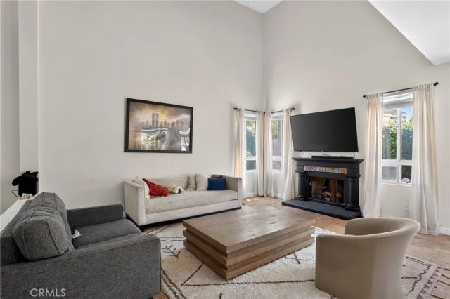 4248 Riverglen Street, Moorpark, CA 93021