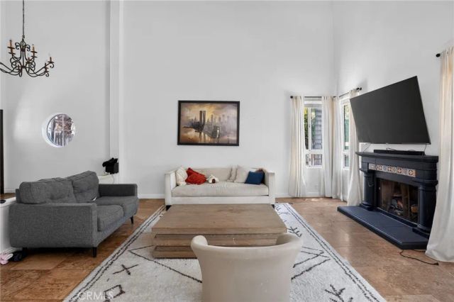 4248 Riverglen Street, Moorpark, CA 93021