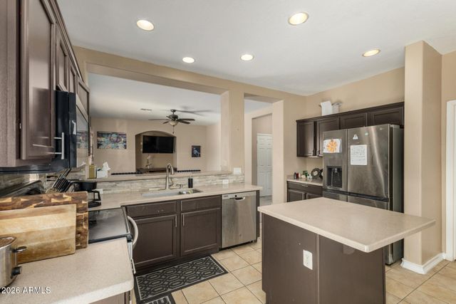 45121 W ALAMENDRAS Street, Maricopa, AZ 85139