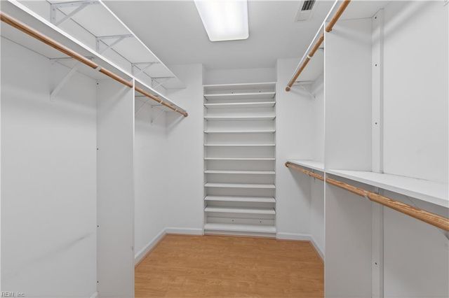 475 Water St Apt 806, Portsmouth, VA 23704