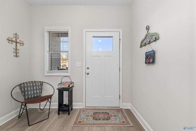 433 SE Ronnie Drive, Hartselle, AL 35640