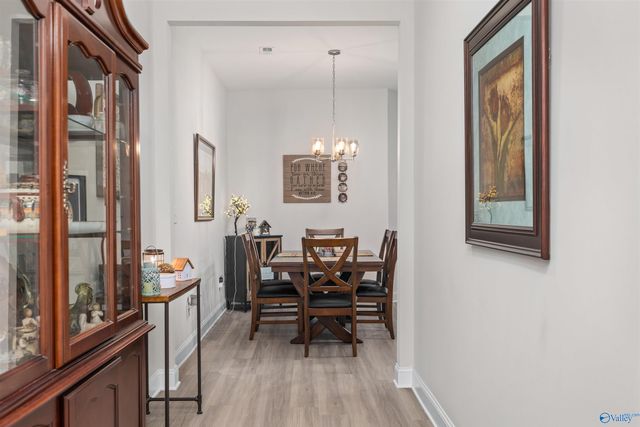 433 SE Ronnie Drive, Hartselle, AL 35640