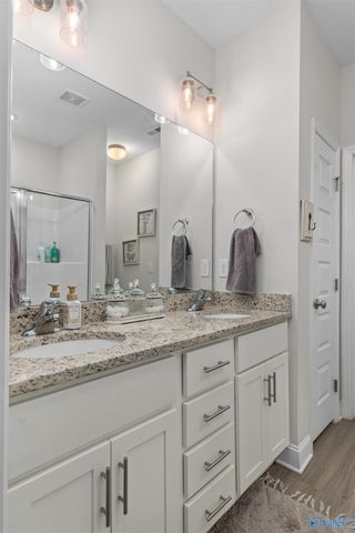 433 SE Ronnie Drive, Hartselle, AL 35640