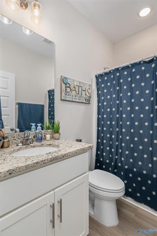 433 SE Ronnie Drive, Hartselle, AL 35640