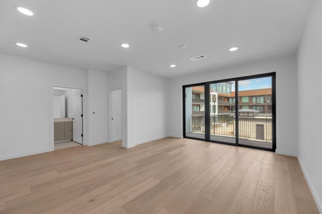 2209 S 1st ST 231, Austin, TX 78704
