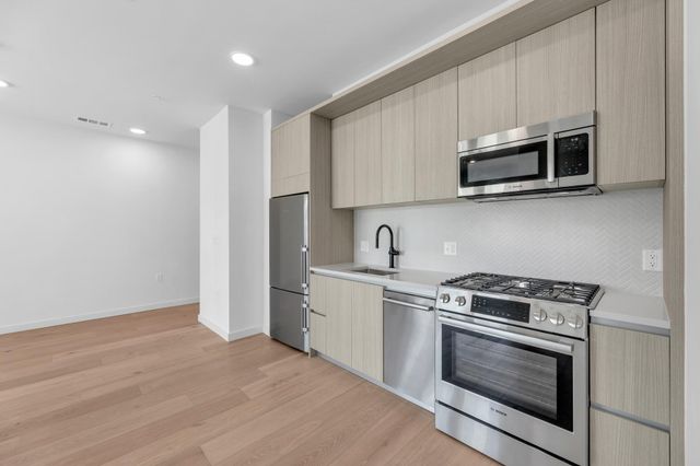 2209 S 1st ST 231, Austin, TX 78704