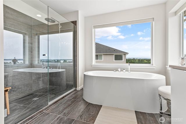 8465 Camas Drive, Blaine, WA 98230