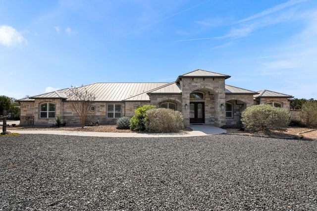 948 Lazy Diamond, Canyon Lake, TX 78133