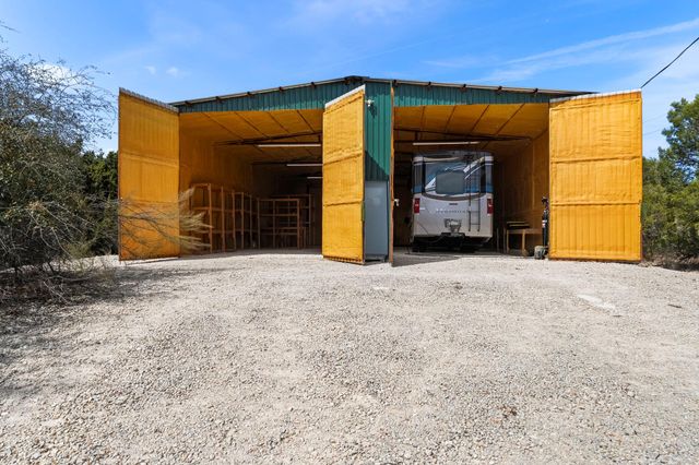 948 Lazy Diamond, Canyon Lake, TX 78133