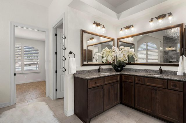 948 Lazy Diamond, Canyon Lake, TX 78133