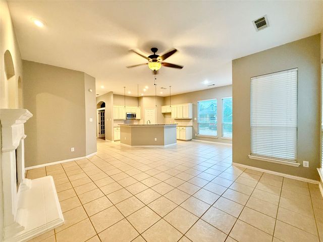 2916 Red Wolf Drive, Fort Worth, TX 76244