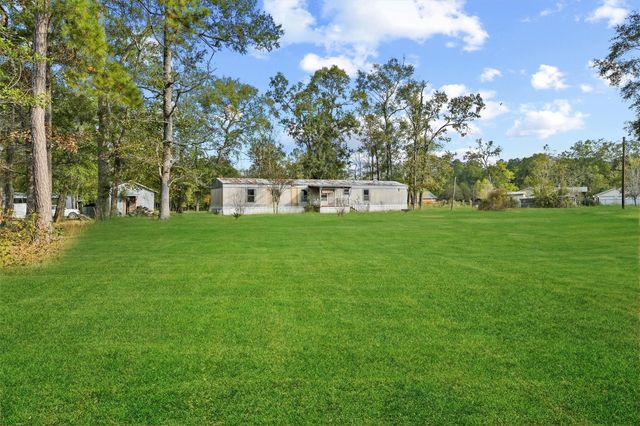 520 County Road 3372, Cleveland, TX 77327