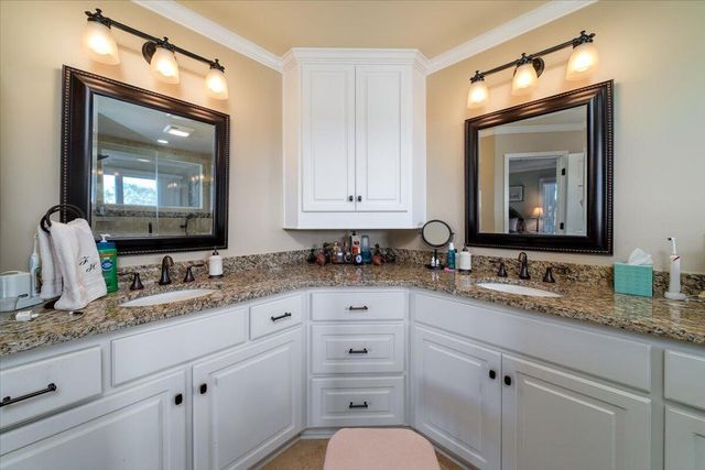 17 Linkside Court, Isle Of Palms, SC 29451