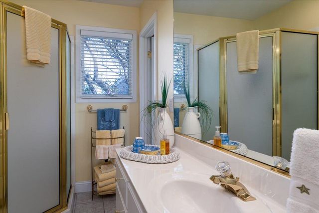 17 Linkside Court, Isle Of Palms, SC 29451