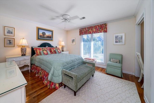 17 Linkside Court, Isle Of Palms, SC 29451