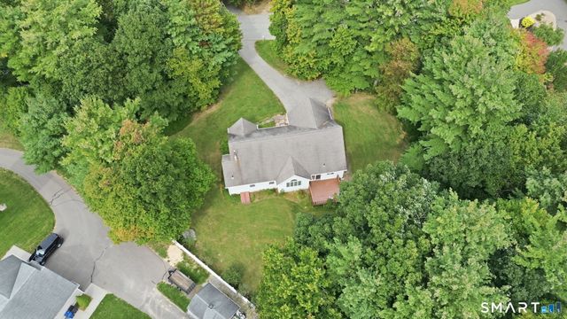 7 Bradway Pond Road, Stafford, CT 06076