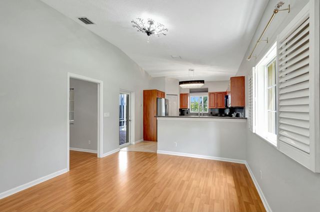 2270 Windjammer Way, West Palm Beach, FL 33411