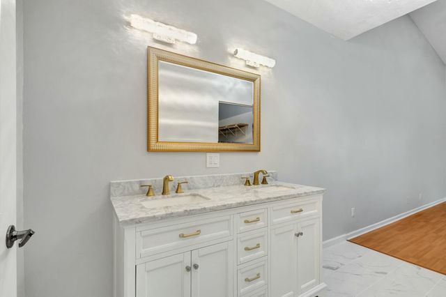 2270 Windjammer Way, West Palm Beach, FL 33411