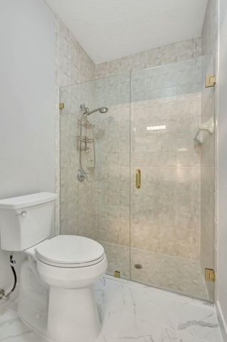 2270 Windjammer Way, West Palm Beach, FL 33411