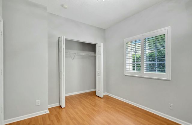 2270 Windjammer Way, West Palm Beach, FL 33411