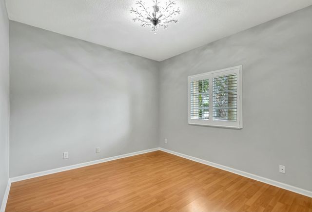 2270 Windjammer Way, West Palm Beach, FL 33411