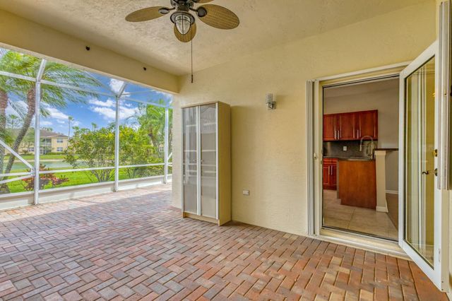 2270 Windjammer Way, West Palm Beach, FL 33411