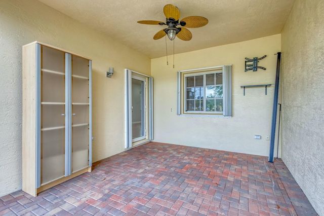 2270 Windjammer Way, West Palm Beach, FL 33411
