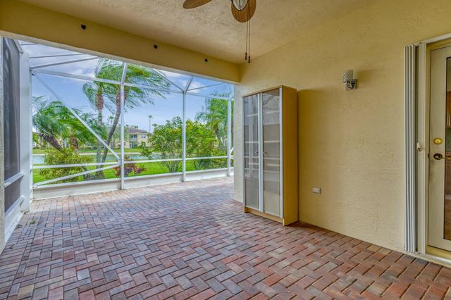 2270 Windjammer Way, West Palm Beach, FL 33411