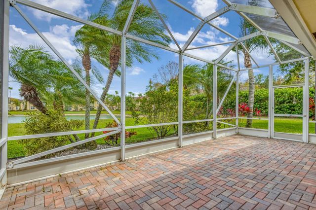 2270 Windjammer Way, West Palm Beach, FL 33411