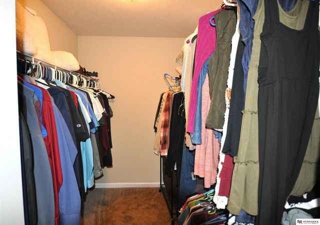 10913 South 110th Avenue, Papillion, NE 68046