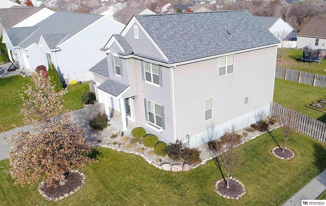 10913 South 110th Avenue, Papillion, NE 68046