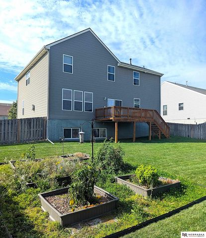 10913 South 110th Avenue, Papillion, NE 68046