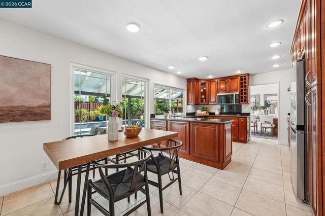 6740 Via San Blas, Pleasanton, CA 94566