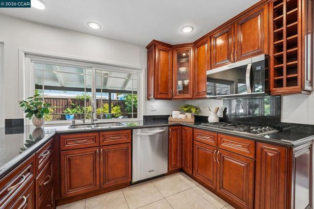 6740 Via San Blas, Pleasanton, CA 94566