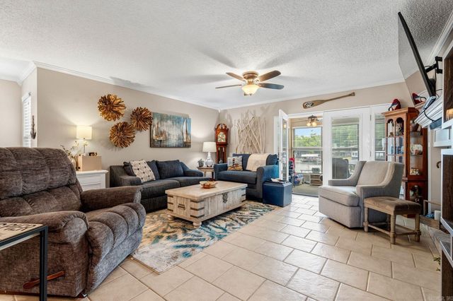 1201 Airport Road, Unit C-11, Hot Springs, AR 71913