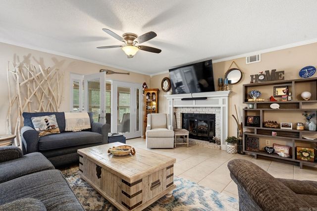 1201 Airport Road, Unit C-11, Hot Springs, AR 71913