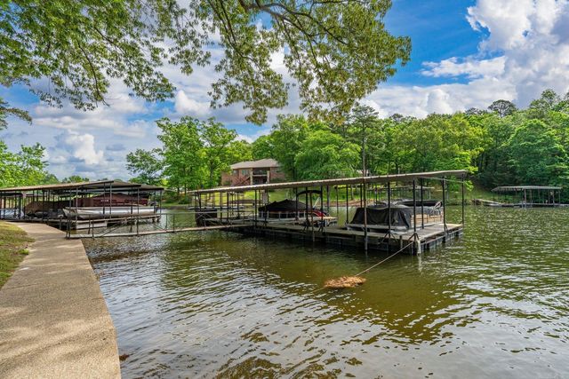 1201 Airport Road, Unit C-11, Hot Springs, AR 71913