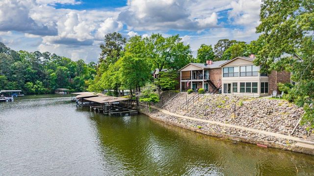 1201 Airport Road, Unit C-11, Hot Springs, AR 71913