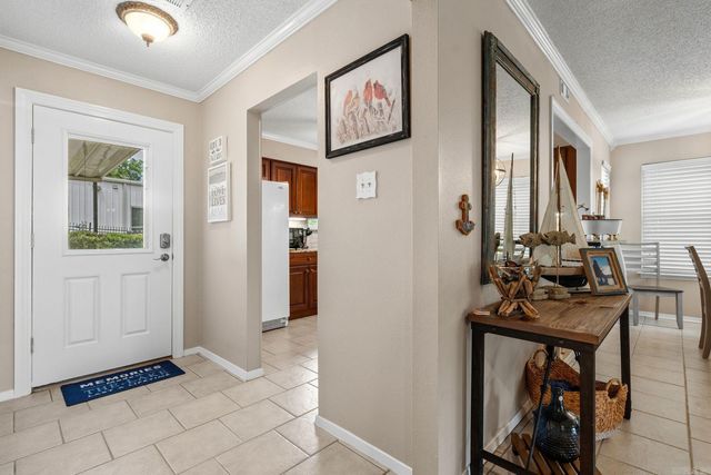 1201 Airport Road, Unit C-11, Hot Springs, AR 71913