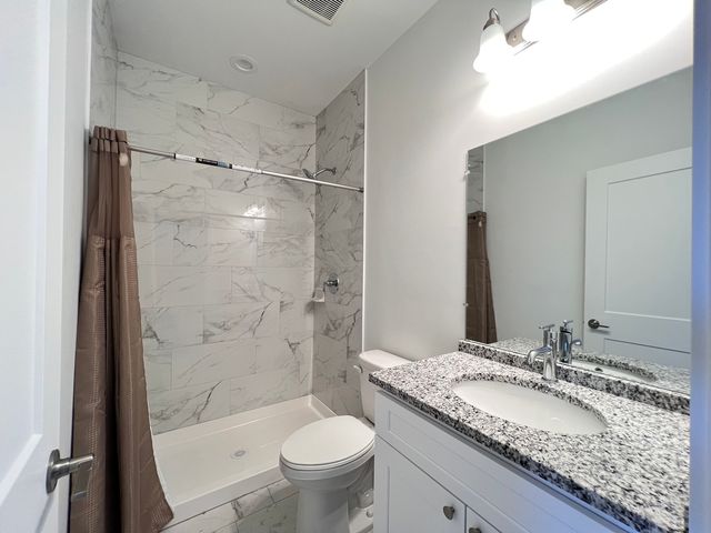 226 W 24th Street 3, Chicago, IL 60616
