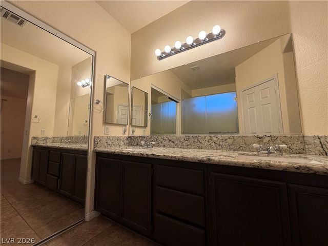 8189 Shellstone Avenue, Las Vegas, NV 89117