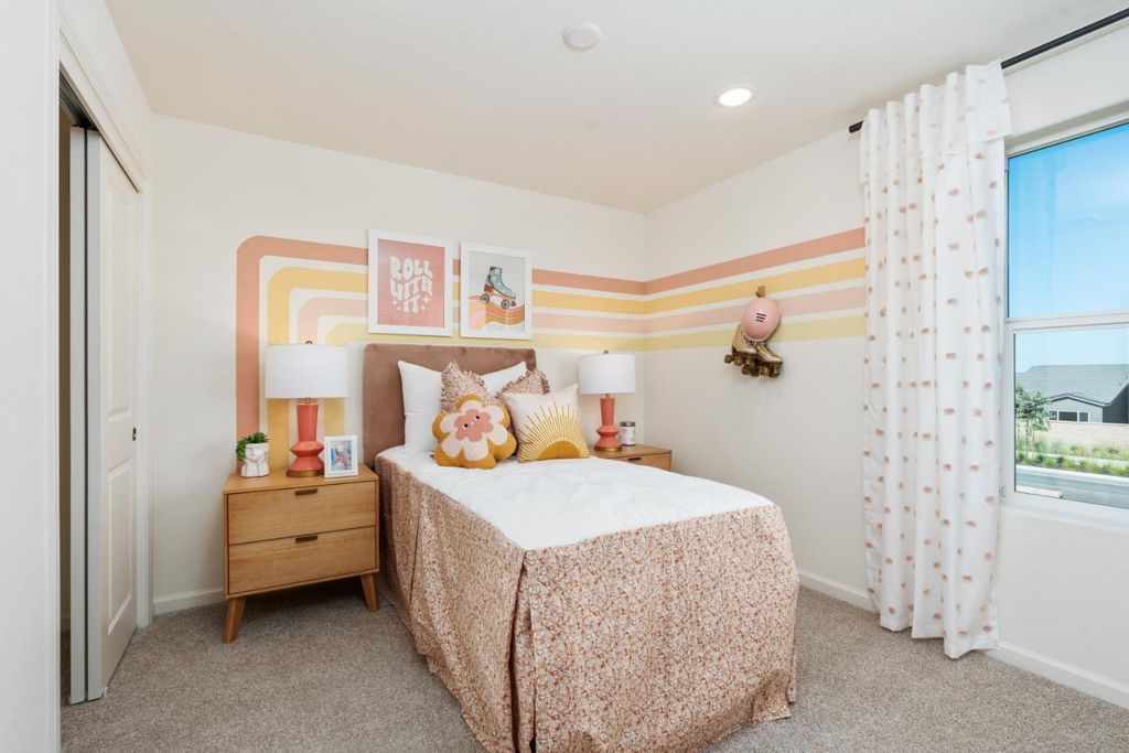 Image 21 of property listing at 1500 Bloom Lane, Clovis, CA 93619