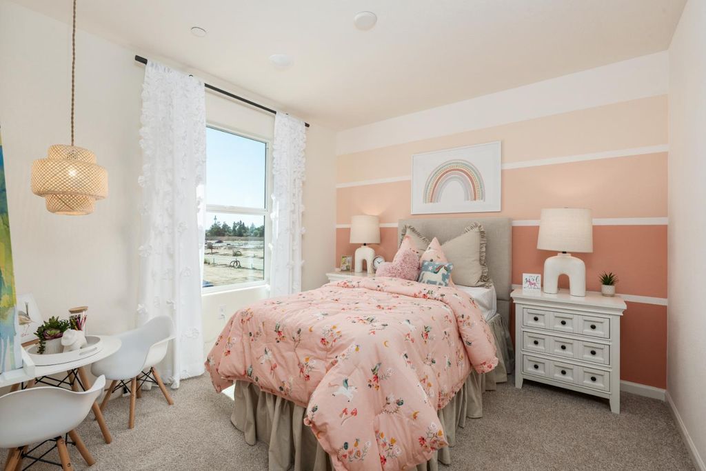 Image 22 of property listing at 1500 Bloom Lane, Clovis, CA 93619