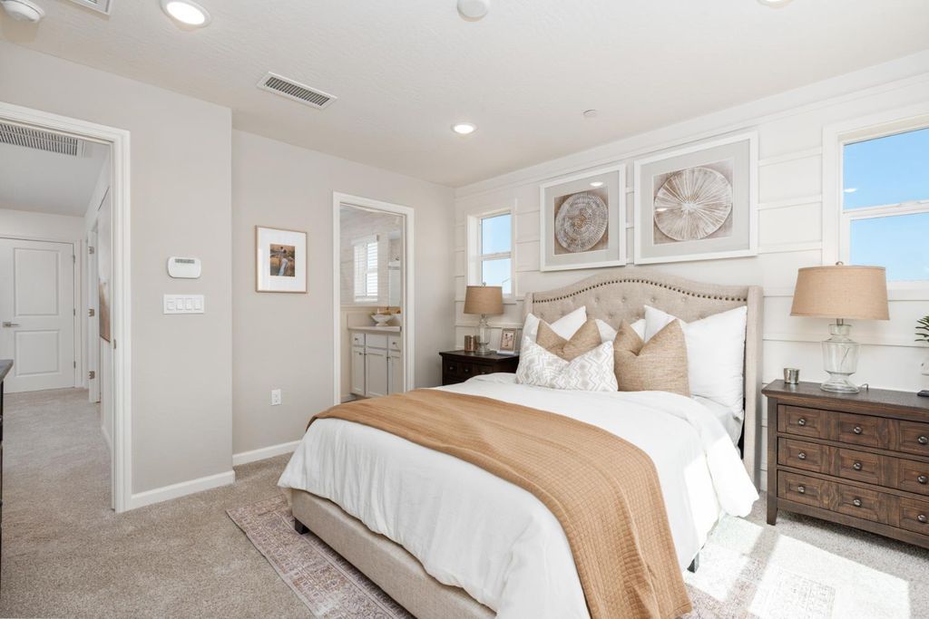 Image 26 of property listing at 1500 Bloom Lane, Clovis, CA 93619