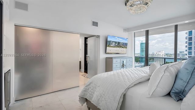 5875 Collins Ave 1707, Miami Beach, FL 33140